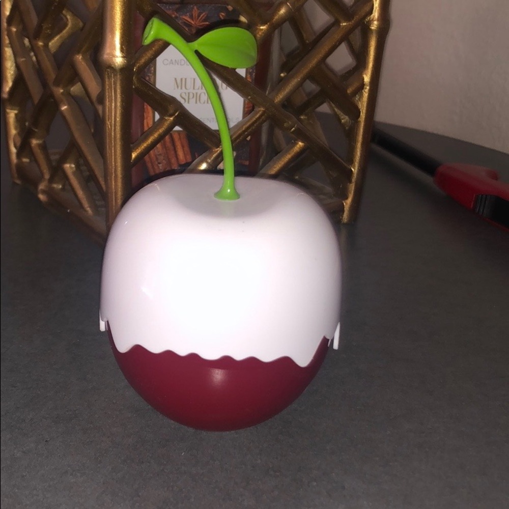 KKW Fragrance Cherry